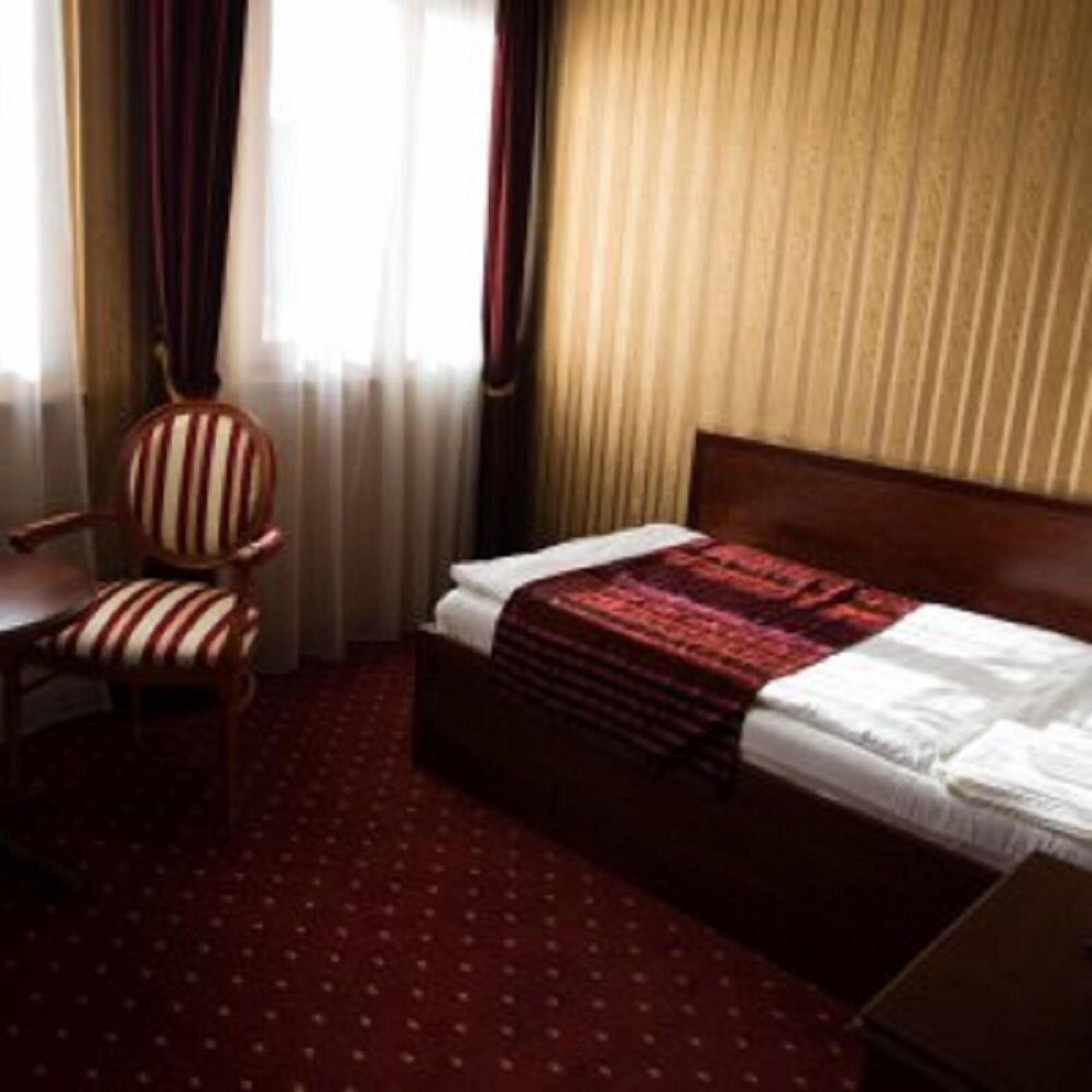 Hotel Debrecen דברצן