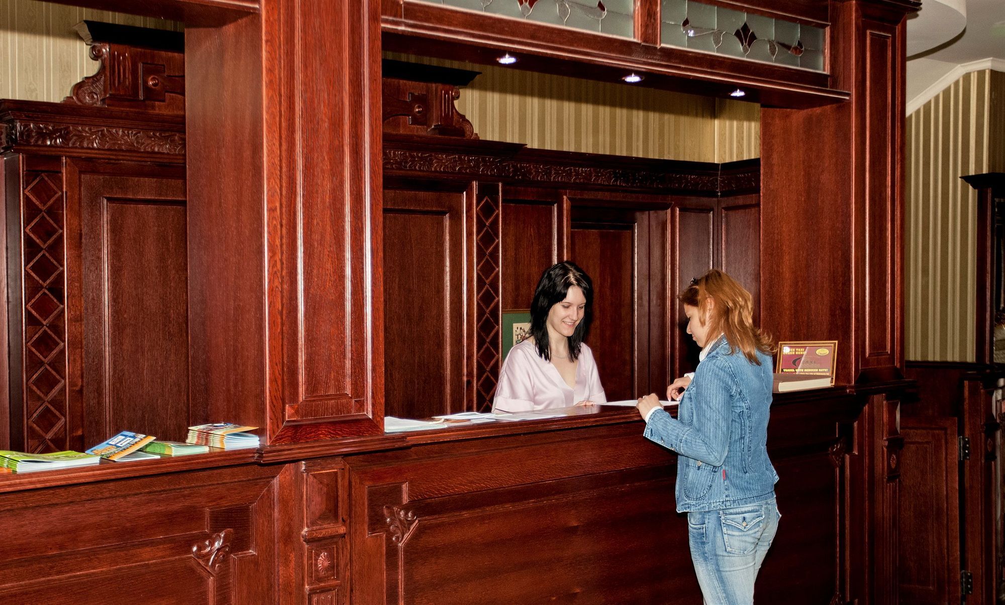 מלון Hotel Debrecen 3*